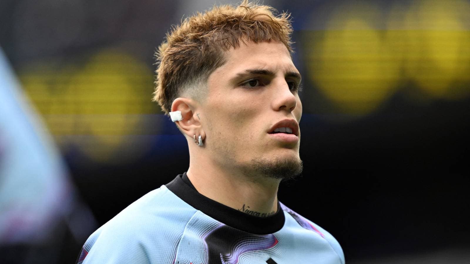 Alejandro Garnacho Busca Salida Tras Dificultades en Aston Villa