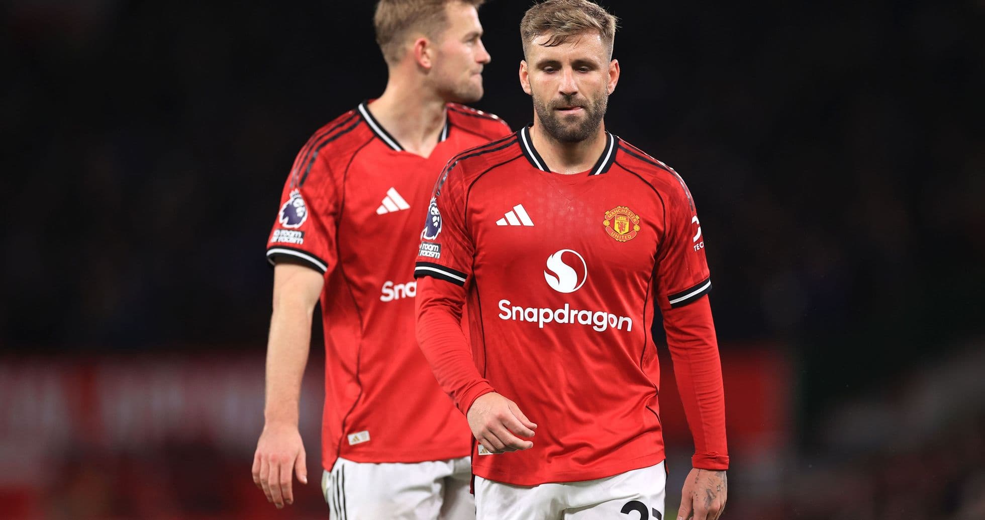 Paul Scholes pide al Manchester United fichar al defensa Lewis Hall por £75 millones tras dificultades de Luke Shaw