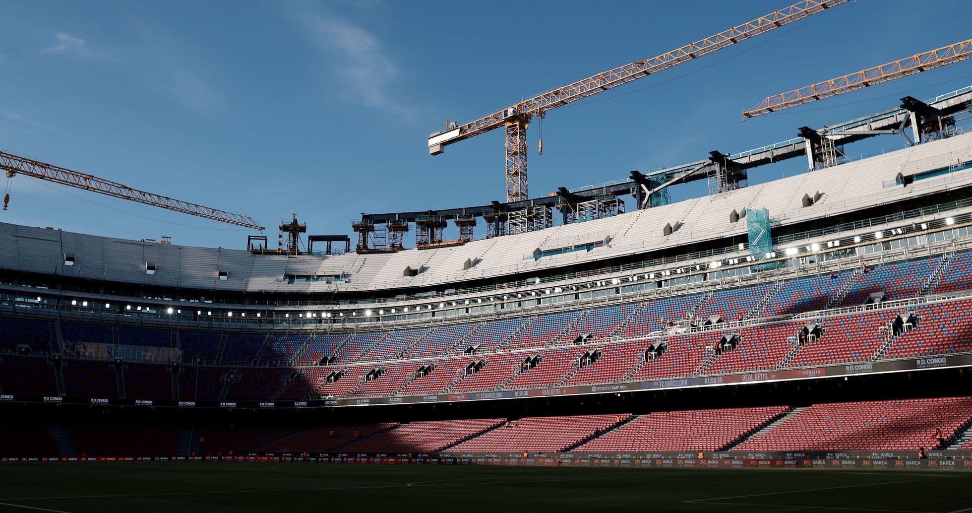 Barcelona deberá abandonar Camp Nou la próxima temporada tras aprobarse financiación de 510 millones de euros