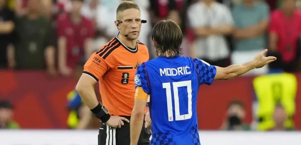 Explicación de la polémica jugada de fuera de juego en Croacia vs. Portugal y el papel de la tecnología del chip en el balón