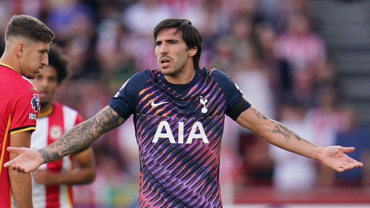 Por qué las incorporaciones de verano del Tottenham podrían ser una de las peores en la historia de la Premier League