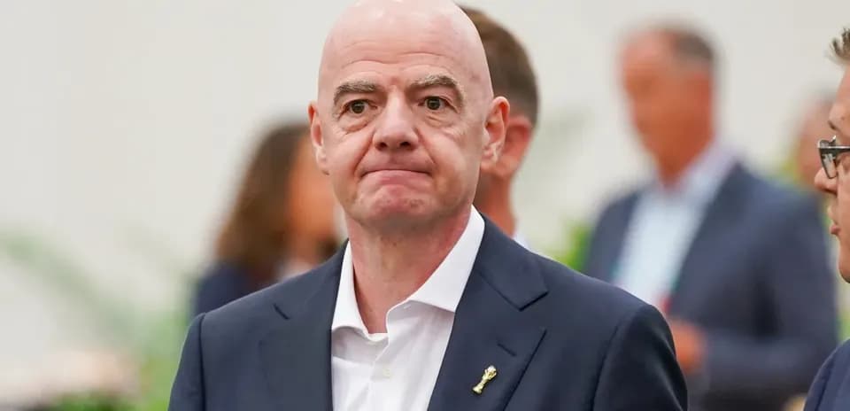 Gianni Infantino pide disculpas al Consejo de la FIFA por el fallido plan FIFA Forward Enterprise antes de elecciones presidenciales