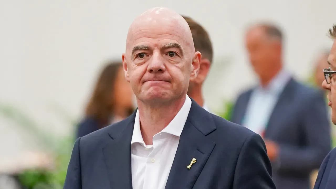 Gianni Infantino pide disculpas al Consejo de la FIFA por el fallido plan FIFA Forward Enterprise antes de elecciones presidenciales