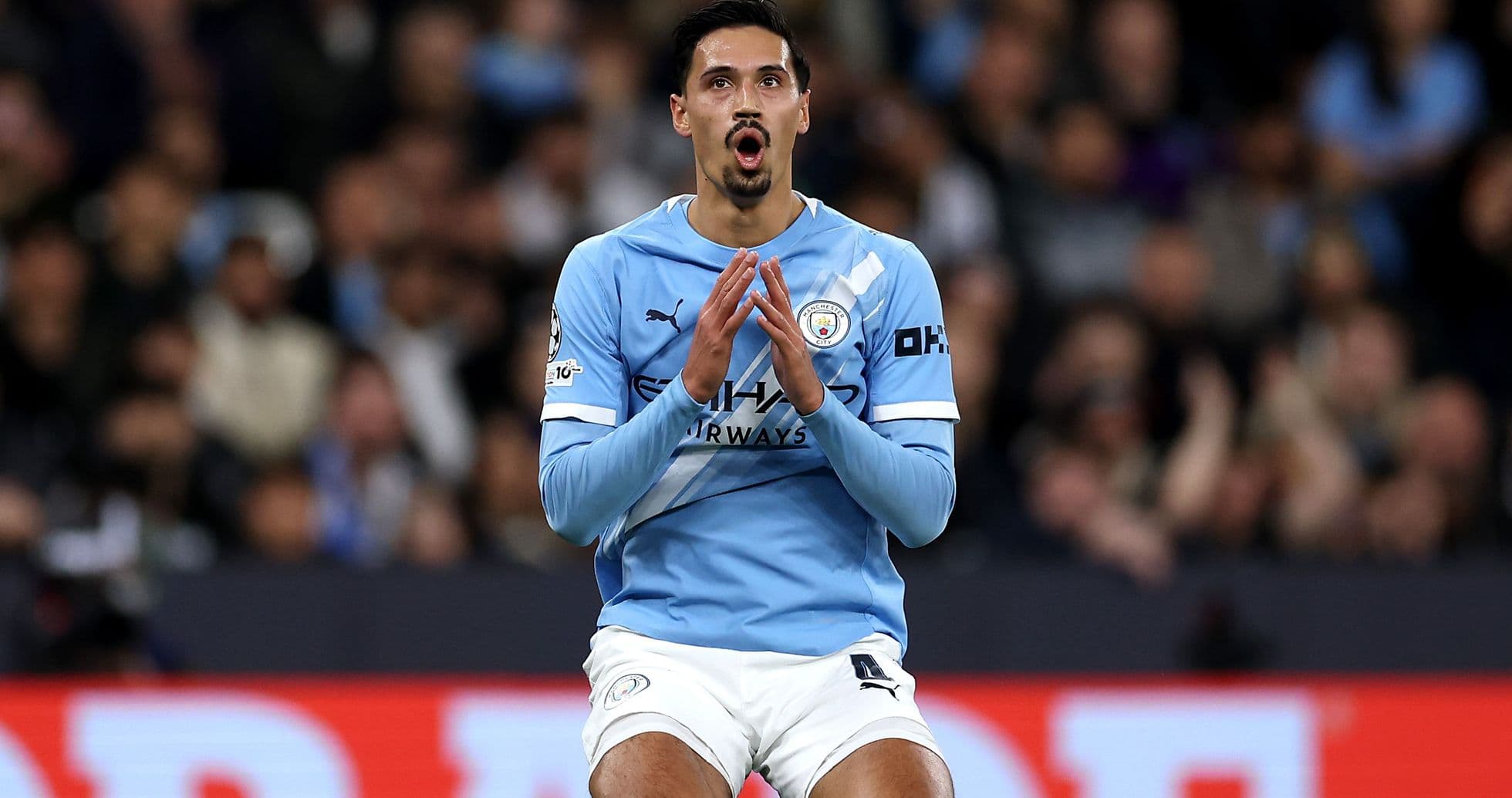 Manchester City confirma fichaje de Elliot Anderson por 135 millones de euros