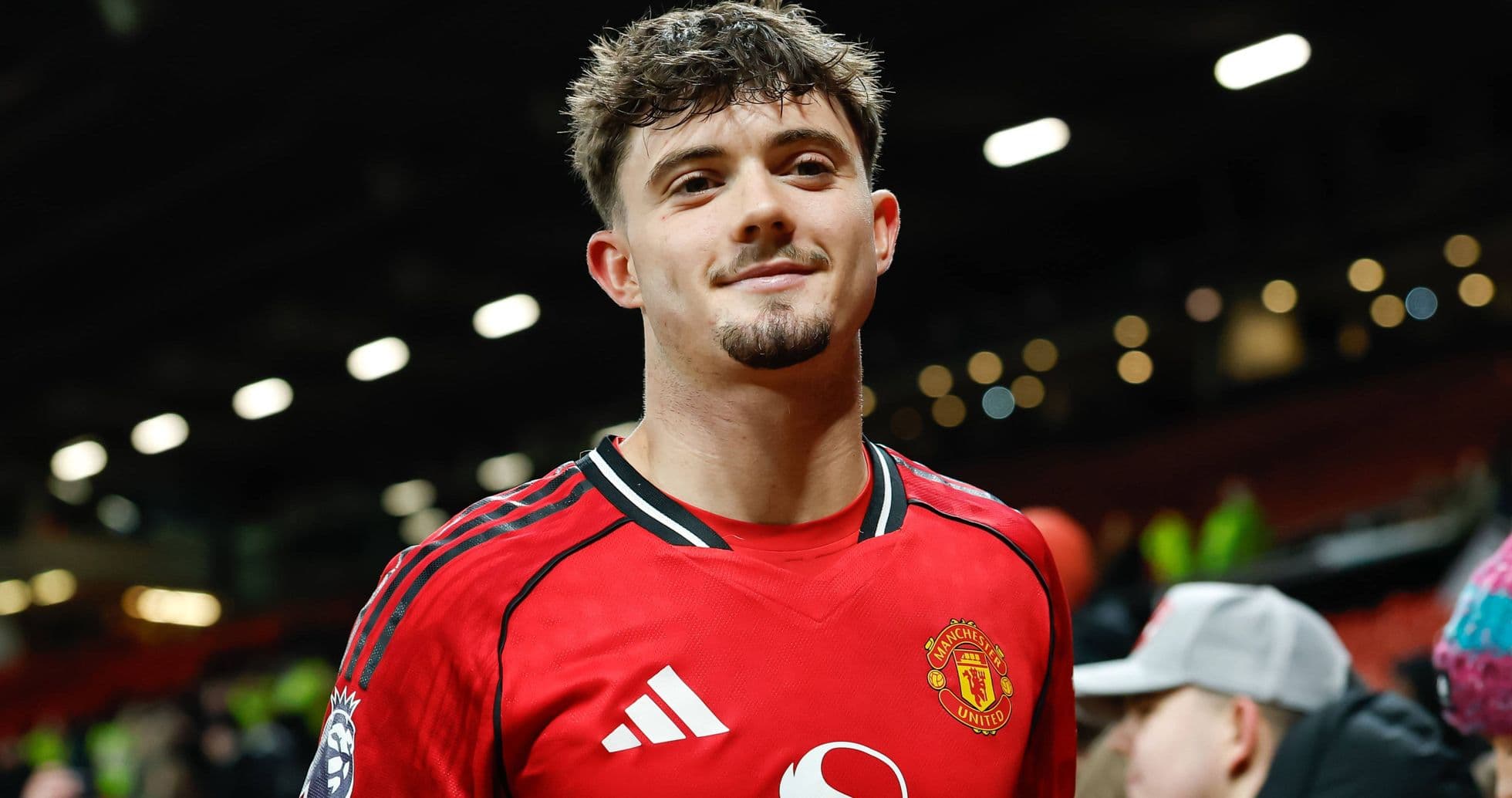Sydney FC ficha al joven promesa de Manchester United, James Overy, buscando un salto en los Socceroos