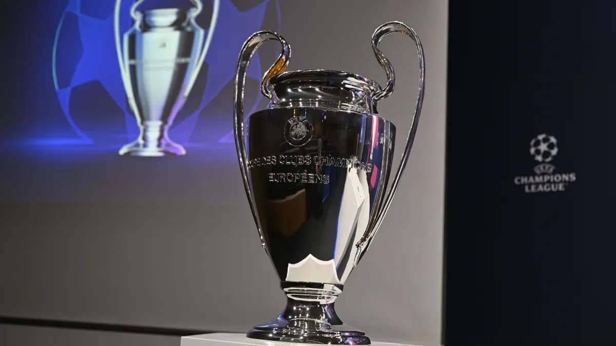 Sorteo y calendario completo de los playoffs para la fase final de clasificación de la UEFA Champions League 2026/27