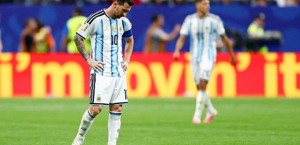 Messi establece récord de penales lanzados y fallados en la historia de la Copa Mundial FIFA