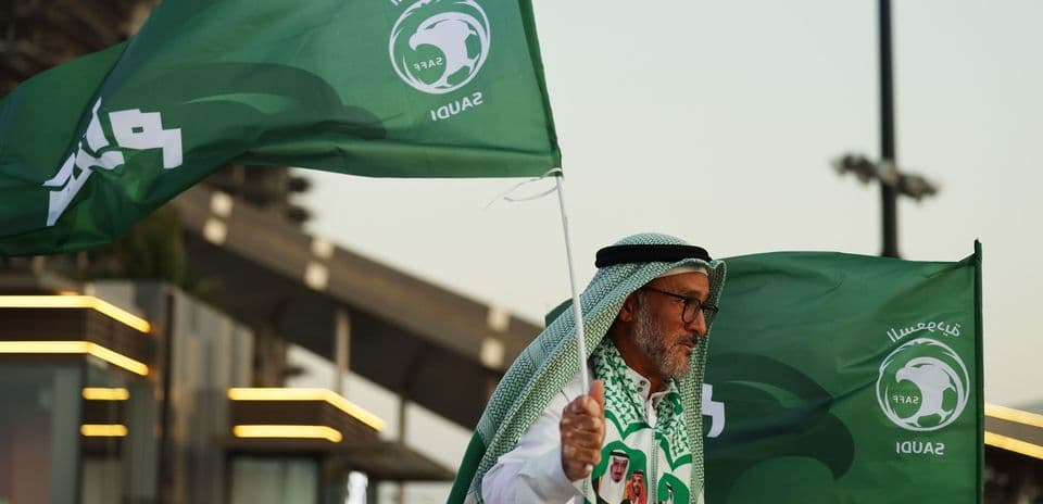 Suspensión del proyecto del estadio Neom de $2.5 mil millones afecta planes de Arabia Saudita para el Mundial 2034