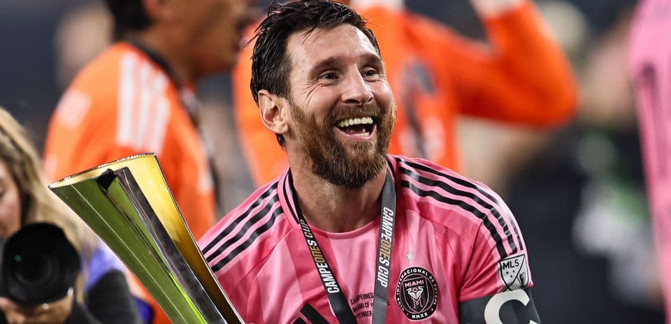Carolina Holguin, expresidenta del Eldense, pide a Lionel Messi que respete la historia del club tras su compra