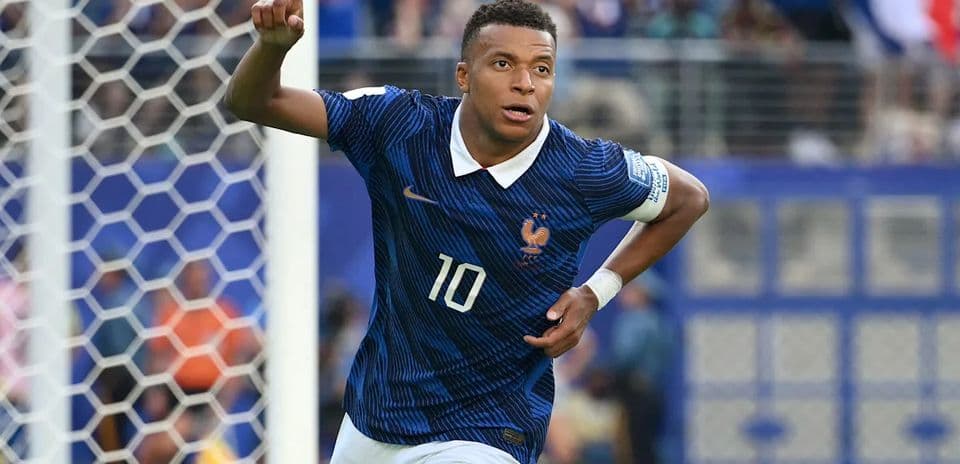Kylian Mbappé y sus goles en la Copa del Mundo: ¿cuántos lleva y cómo se compara con Messi?