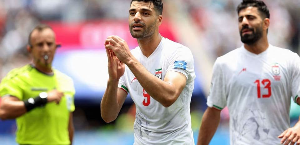 Análisis de VAR en el Mundial: ¿Por qué anularon el gol de Irán? ¿Fue justa la roja a Ngoy?