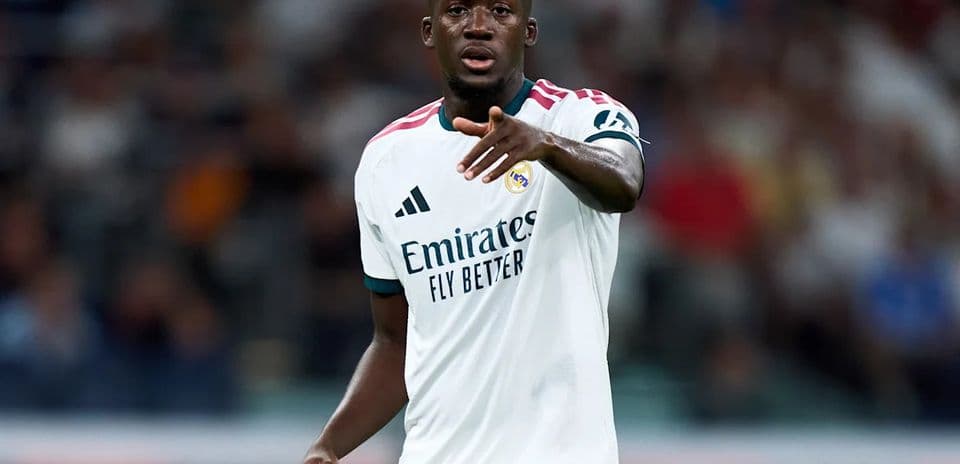 Alarma en el Real Madrid: Konaté abandona la concentración de Francia por lesión