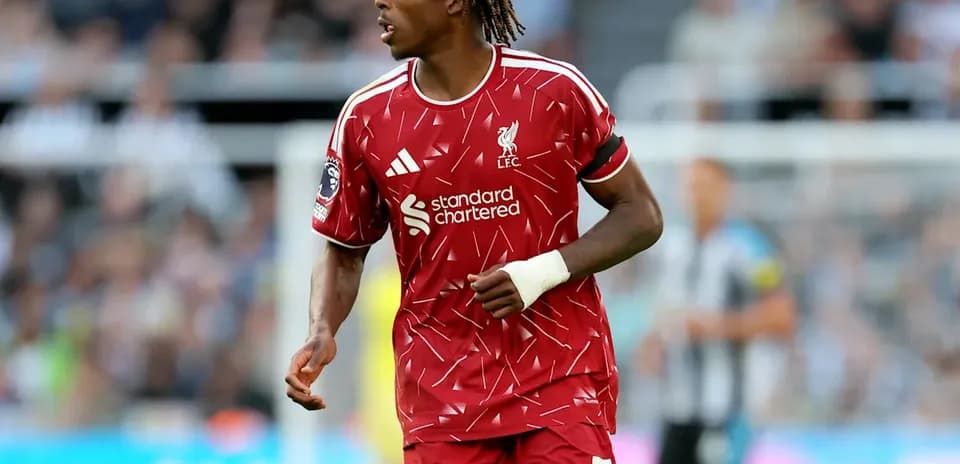 Jeremy Jacquet destaca en todos los aspectos tras su fichaje por Liverpool