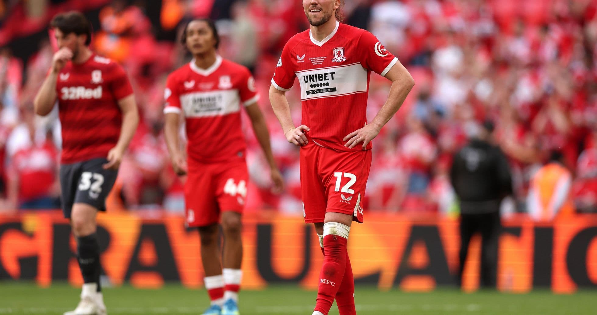 Dónde ver y seguir en directo el fútbol de la EFL Championship en agosto de 2026