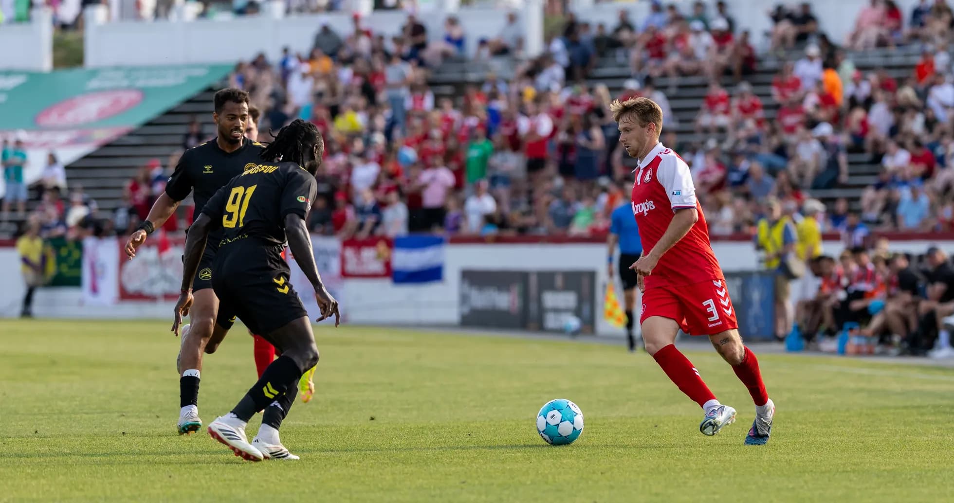 Jugadores del Charleston Battery en acción Jugadores del Charleston Battery en acción