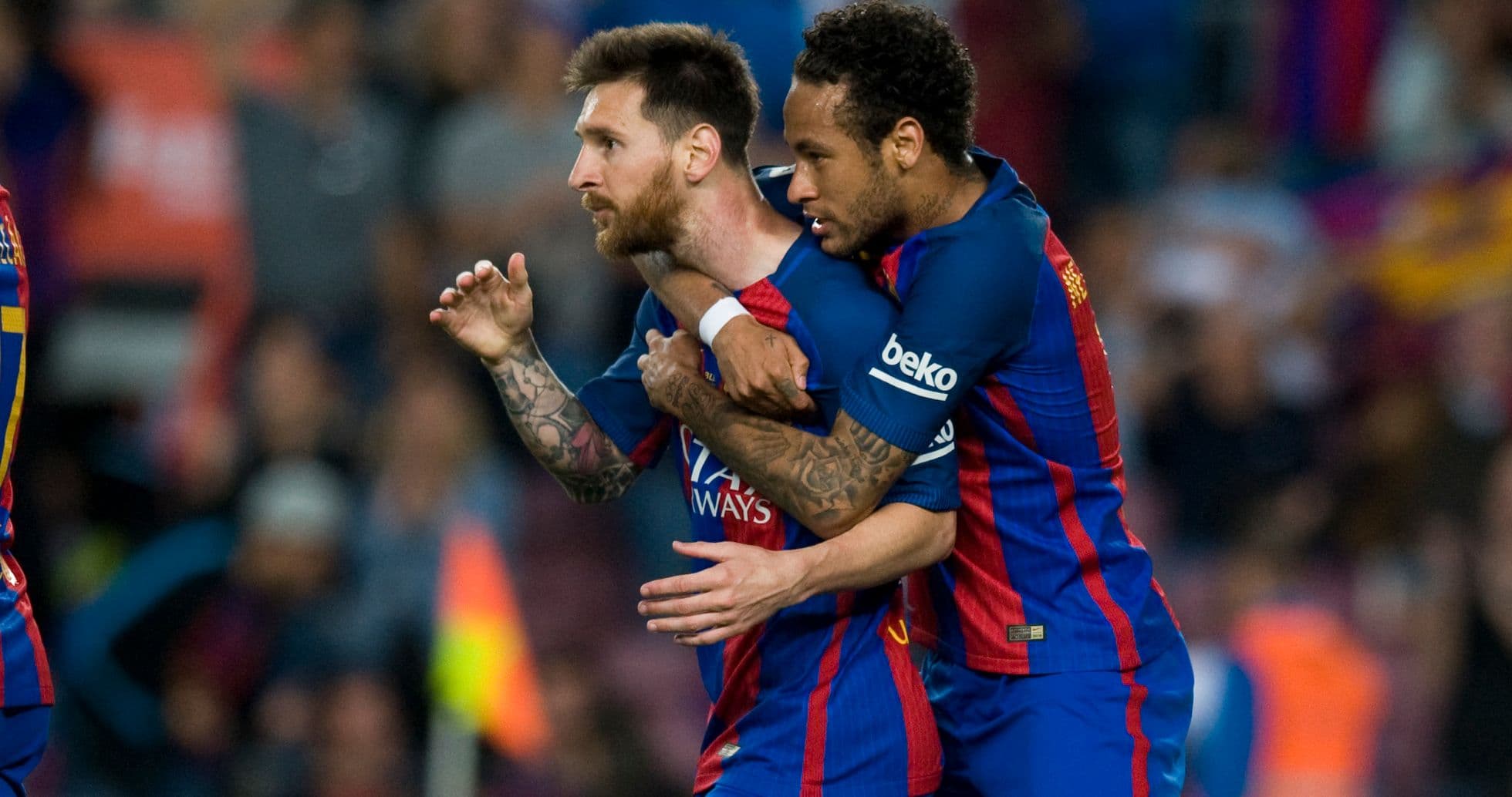 Lionel Messi y Neymar celebrando un gol juntos Lionel Messi y Neymar celebrando un gol juntos