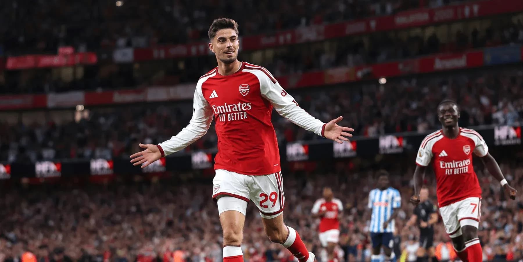 Celebración de un jugador de Arsenal en el partido Celebración de un jugador de Arsenal en el partido