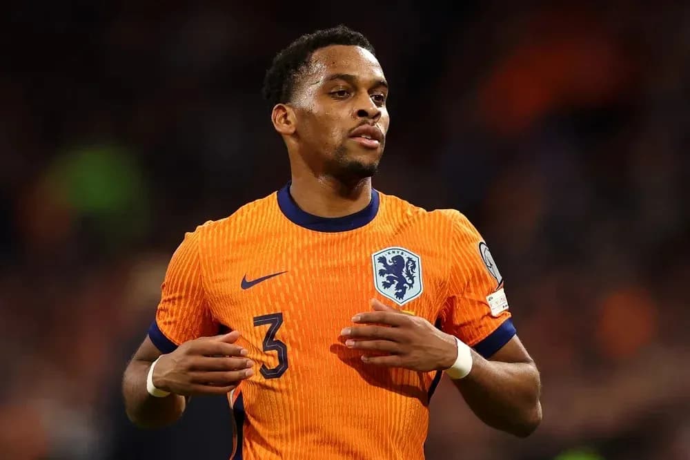 Jugador de la selección de Países Bajos en acción Jugador de la selección de Países Bajos en acción