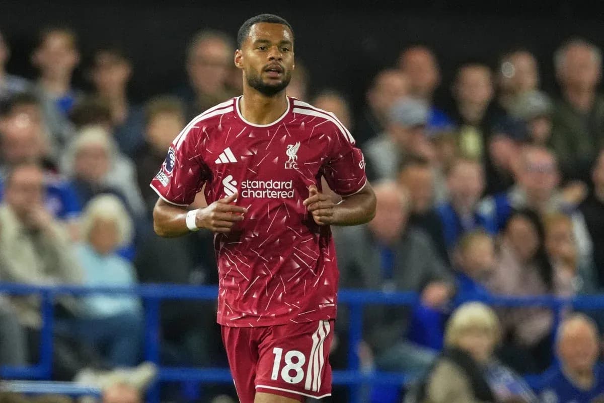 Jugador de Liverpool en acción durante un partido Jugador de Liverpool en acción durante un partido