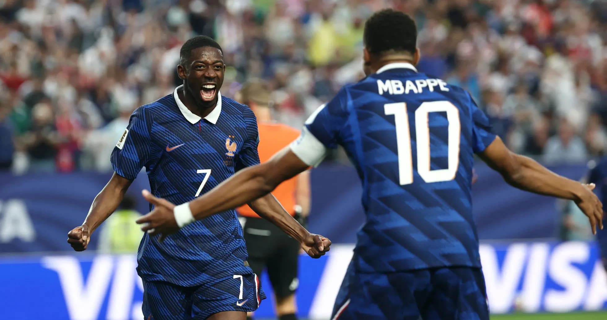 Jugadores de Francia celebrando un gol en el partido Jugadores de Francia celebrando un gol en el partido