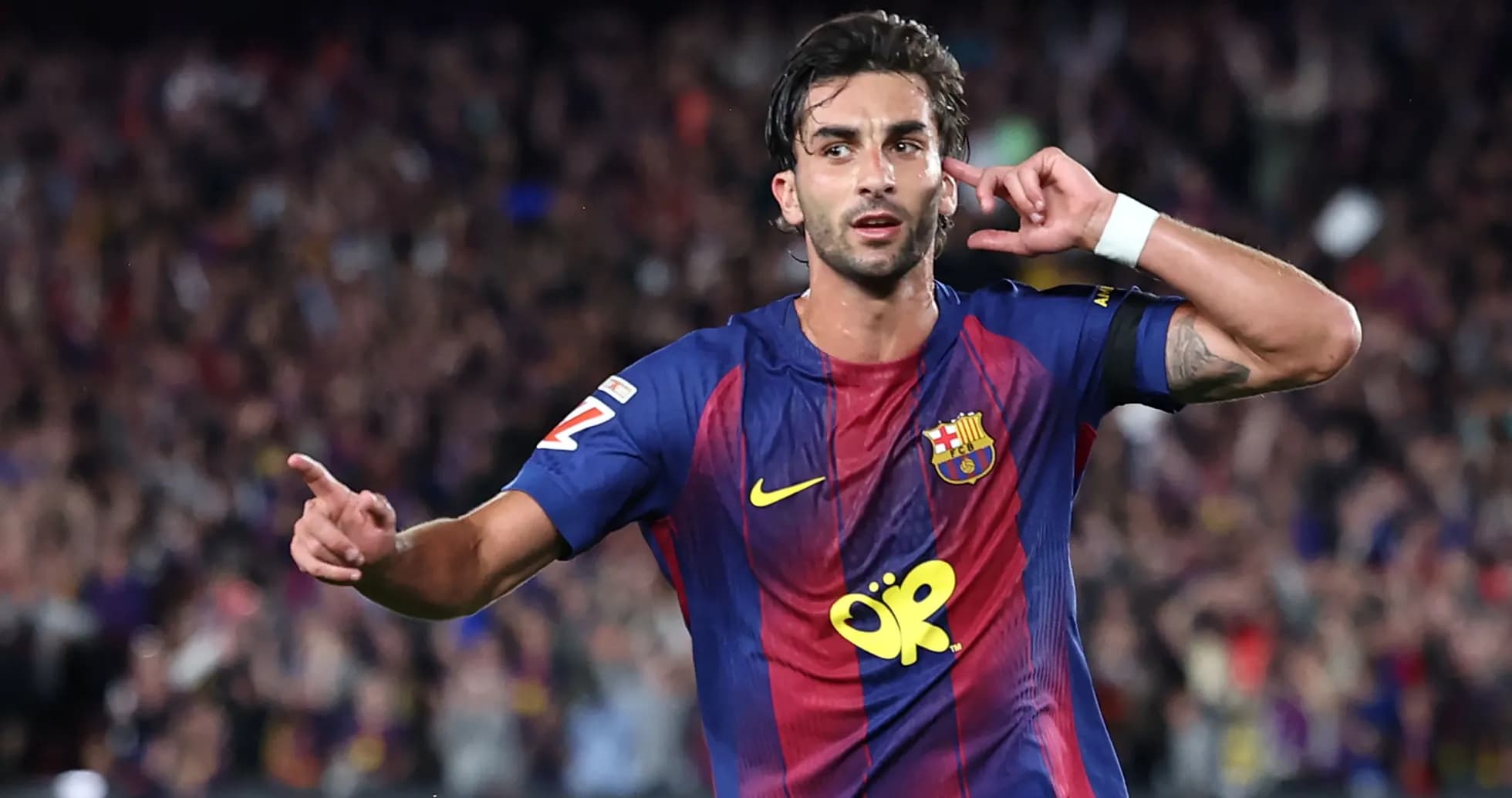Jugador del Barcelona celebrando un gol en el estadio Jugador del Barcelona celebrando un gol en el estadio