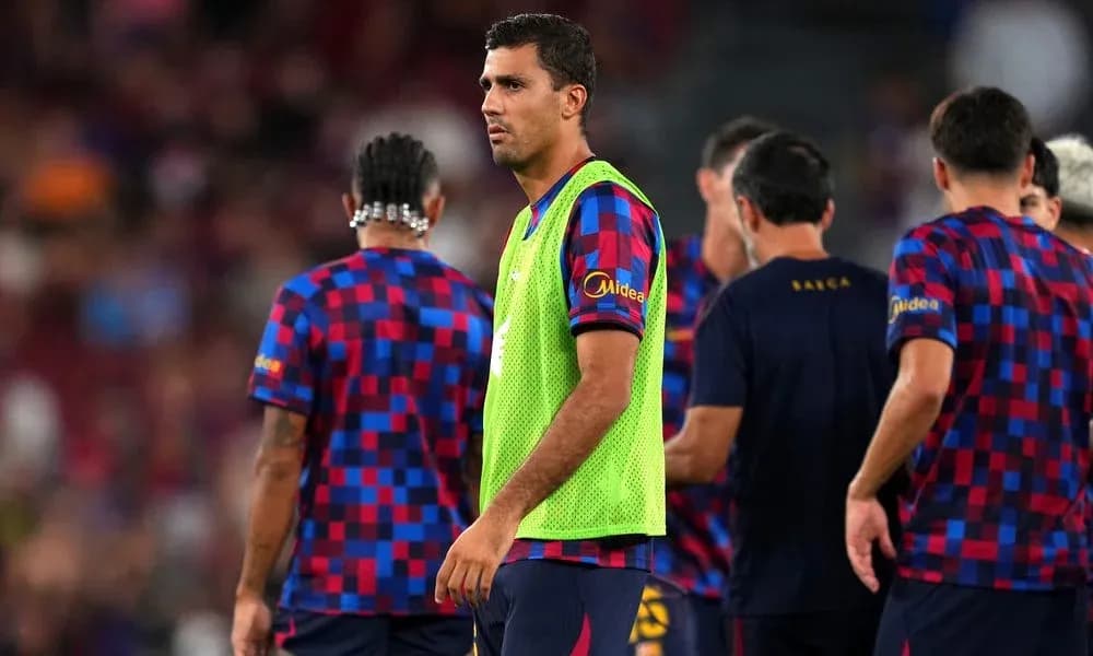 Jugador de Barcelona en sesión de calentamiento Jugador de Barcelona en sesión de calentamiento