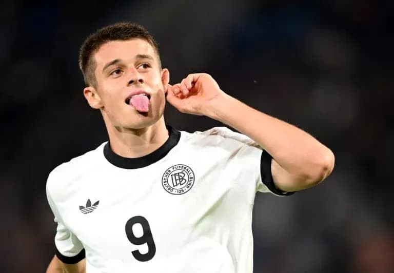 Jugador de Alemania haciendo un gesto tras anotar Jugador de Alemania haciendo un gesto tras anotar