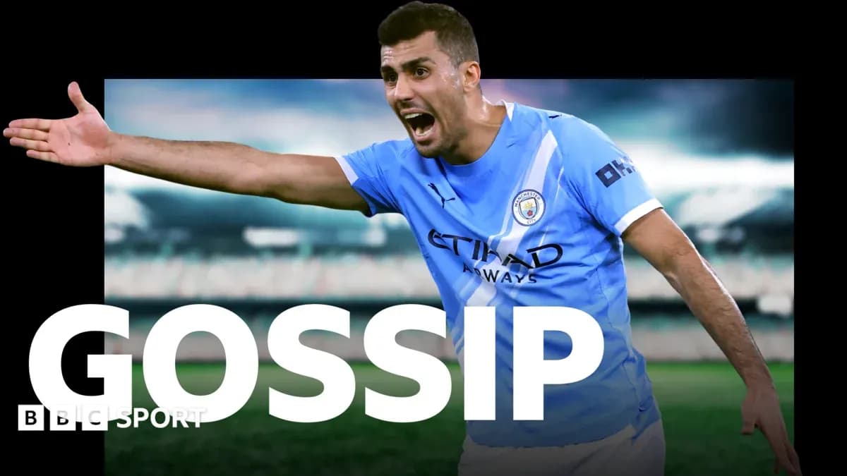 Jugador de Manchester City gesticulando durante un partido Jugador de Manchester City gesticulando durante un partido