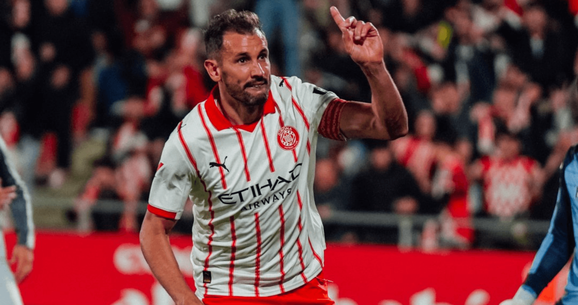 Jugador de Girona celebrando un gol Jugador de Girona celebrando un gol