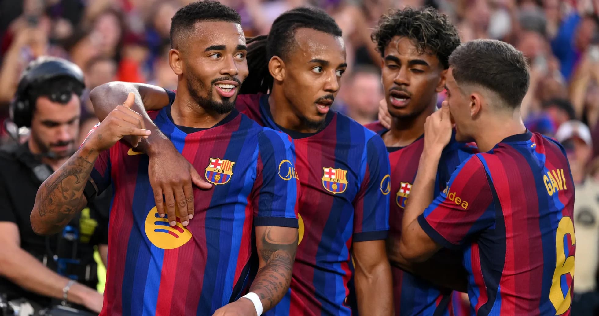 Jugadores del FC Barcelona celebrando un gol Jugadores del FC Barcelona celebrando un gol