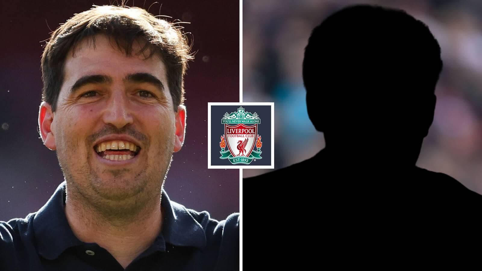 Entrenador sonriente junto al logo del Liverpool Entrenador sonriente junto al logo del Liverpool