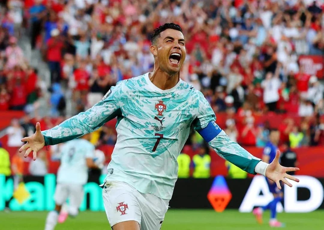 Cristiano Ronaldo celebrando un gol en partido Cristiano Ronaldo celebrando un gol en partido