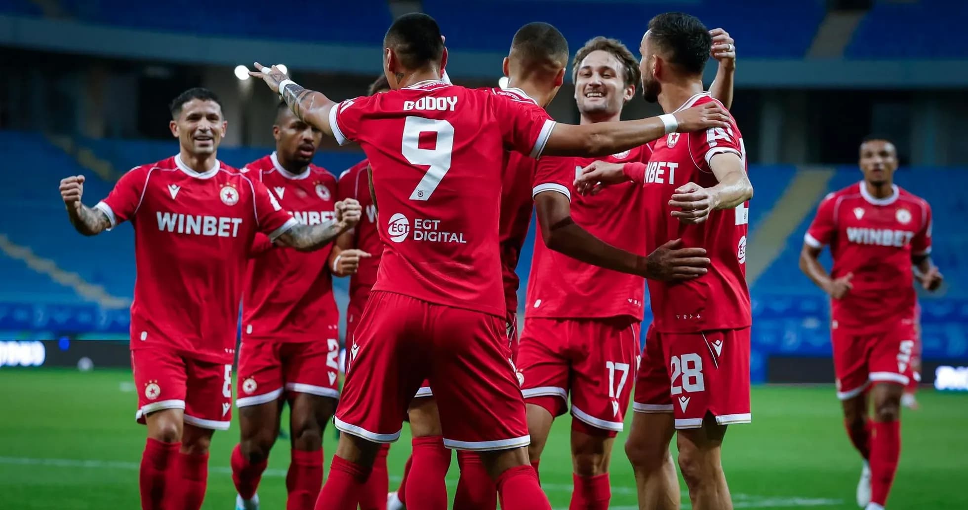 Jugadores de CSKA Sofía celebrando un gol Jugadores de CSKA Sofía celebrando un gol