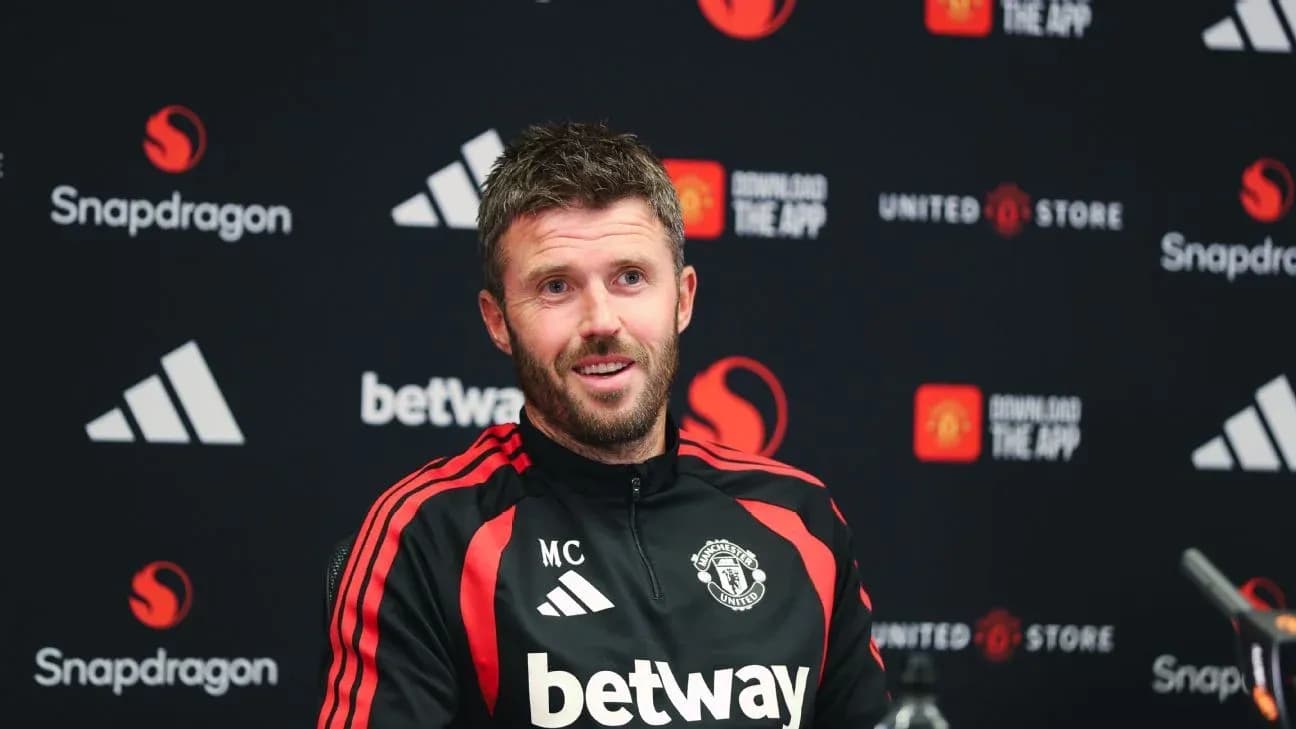 Entrenador de Manchester United en conferencia de prensa Entrenador de Manchester United en conferencia de prensa