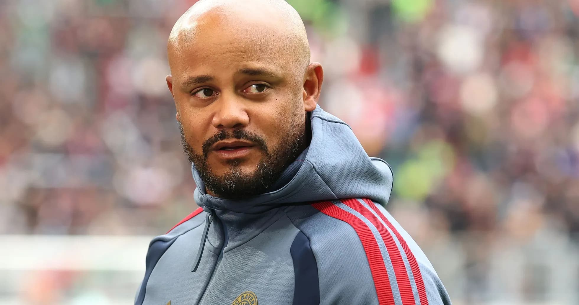 Entrenador de Bayern Múnich en el campo Entrenador de Bayern Múnich en el campo