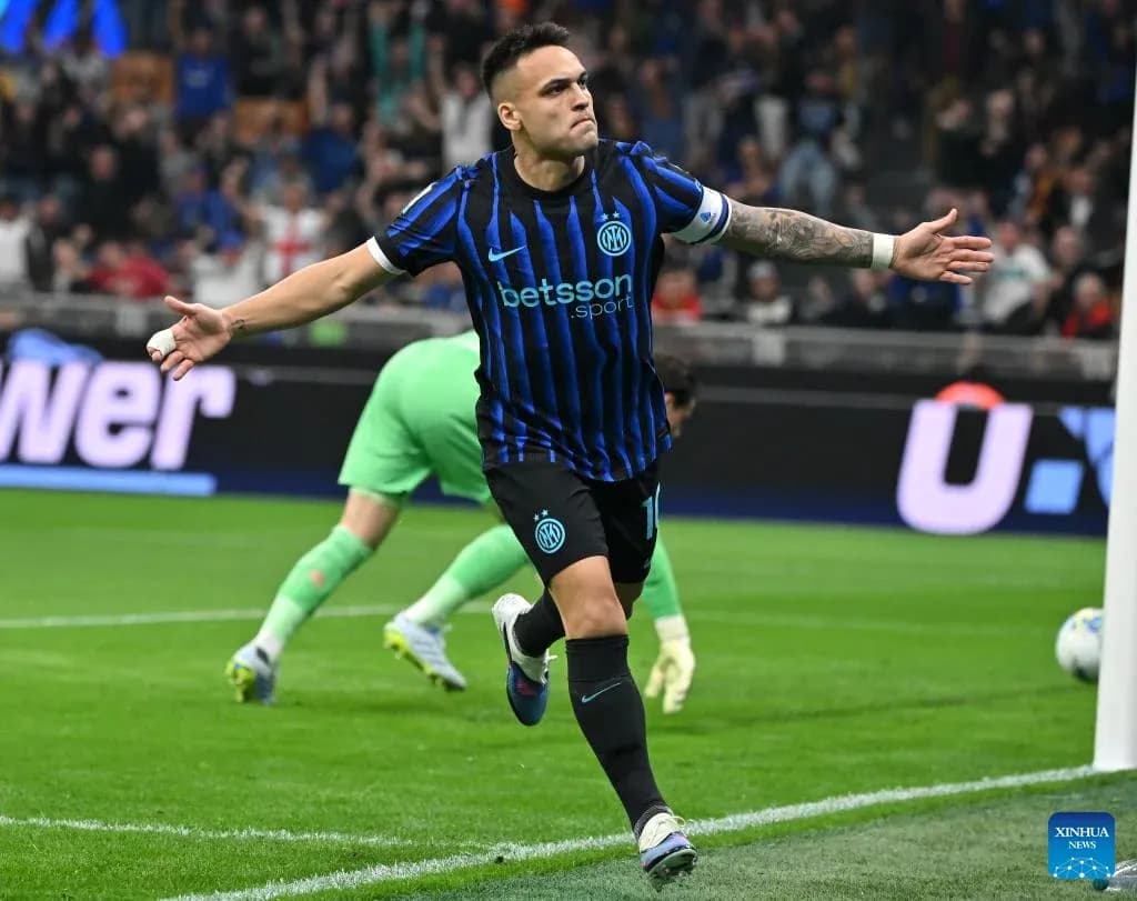 Lautaro Martínez celebrando un gol para el Inter Lautaro Martínez celebrando un gol para el Inter