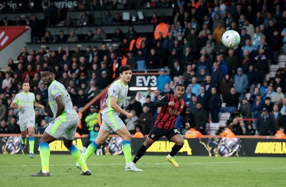 Jugadores de Manchester City y Bournemouth en el partido Jugadores de Manchester City y Bournemouth en el partido