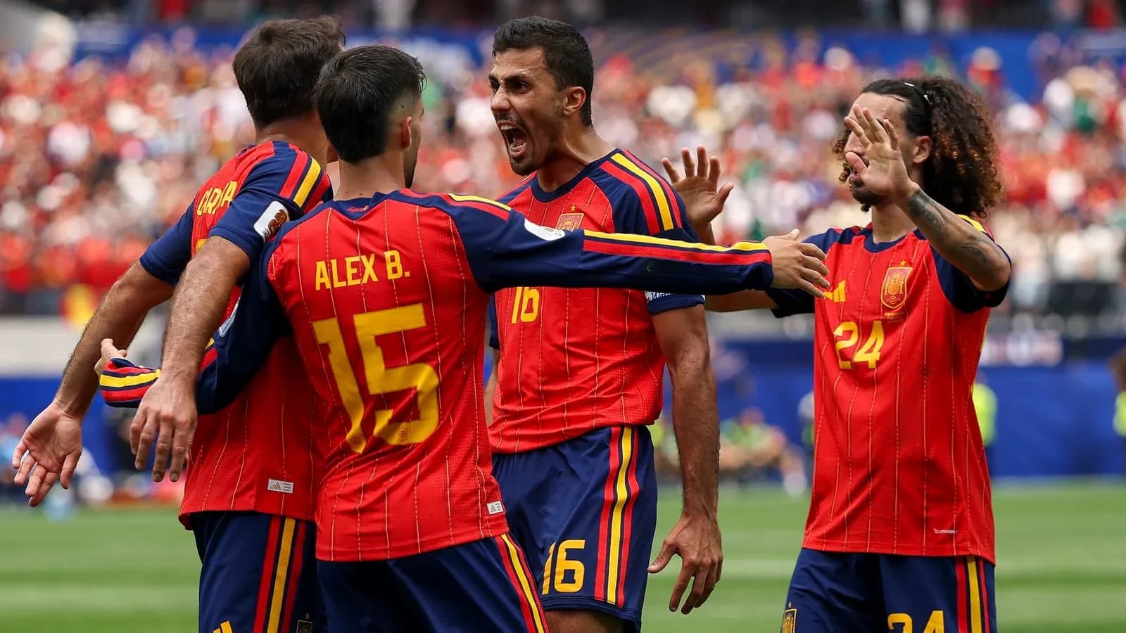 Jugadores de España celebrando un gol Jugadores de España celebrando un gol