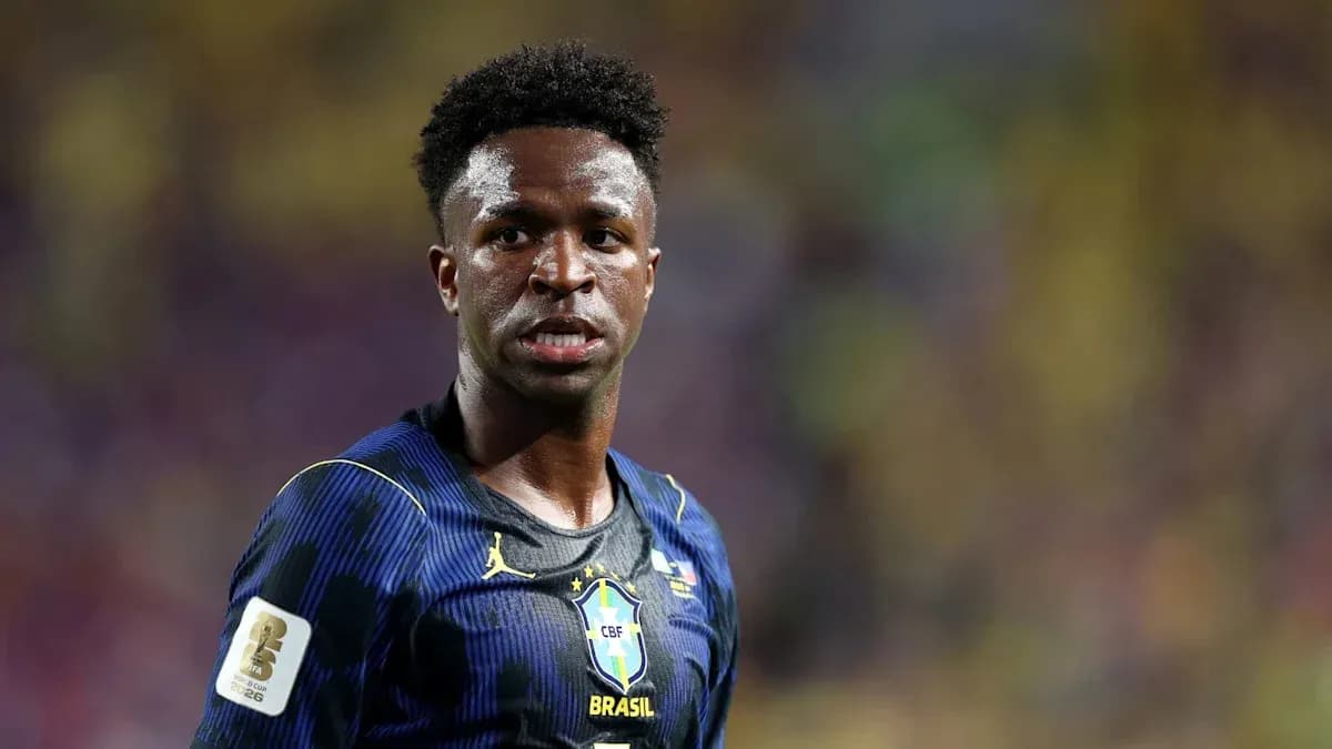 Jugador brasileño en acción durante un partido Jugador brasileño en acción durante un partido