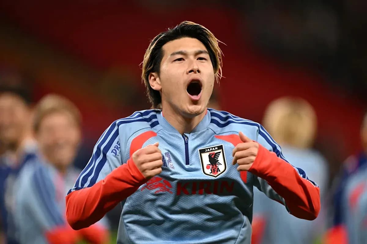 Jugador de Japón celebrando en el campo Jugador de Japón celebrando en el campo
