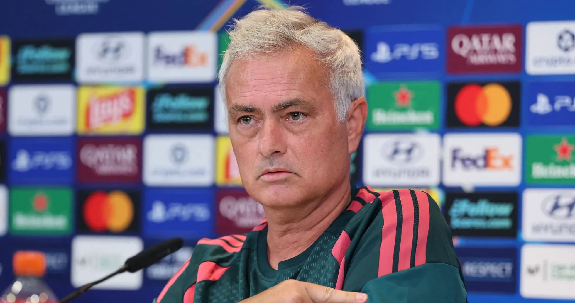 José Mourinho en conferencia de prensa de Champions José Mourinho en conferencia de prensa de Champions