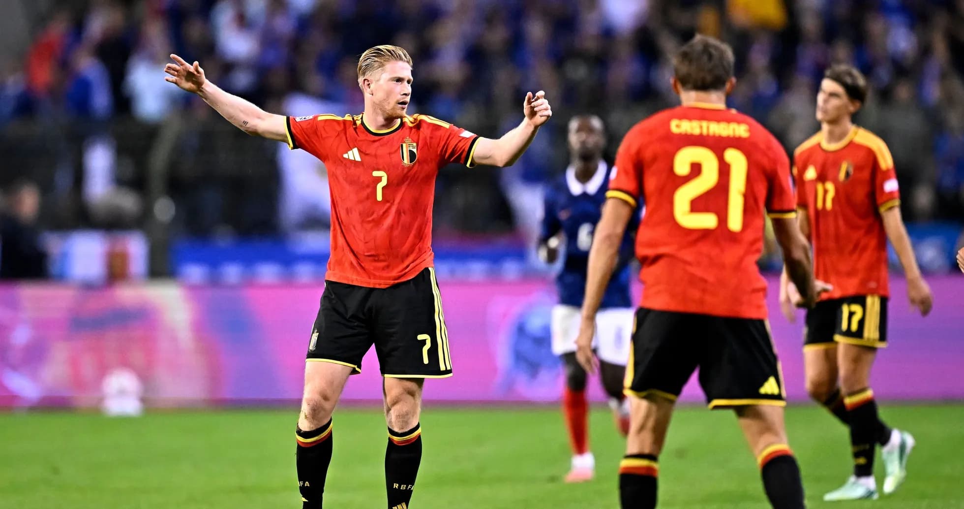 Jugadores de Bélgica en partido contra Francia Jugadores de Bélgica en partido contra Francia