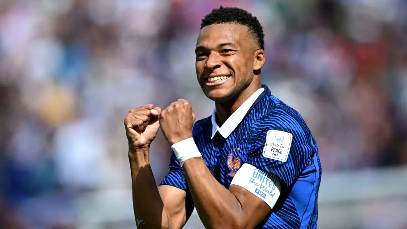Kylian Mbappé celebra un gol con Francia Kylian Mbappé celebra un gol con Francia