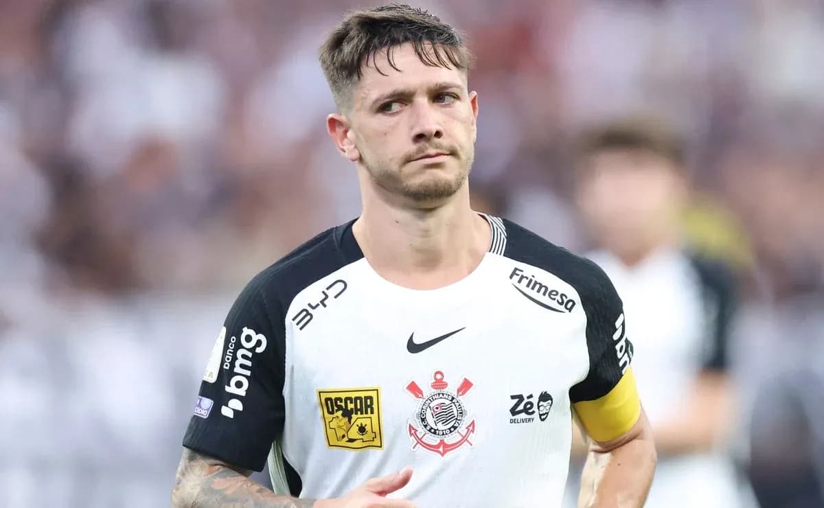 Jugador de Corinthians en partido de fútbol Jugador de Corinthians en partido de fútbol