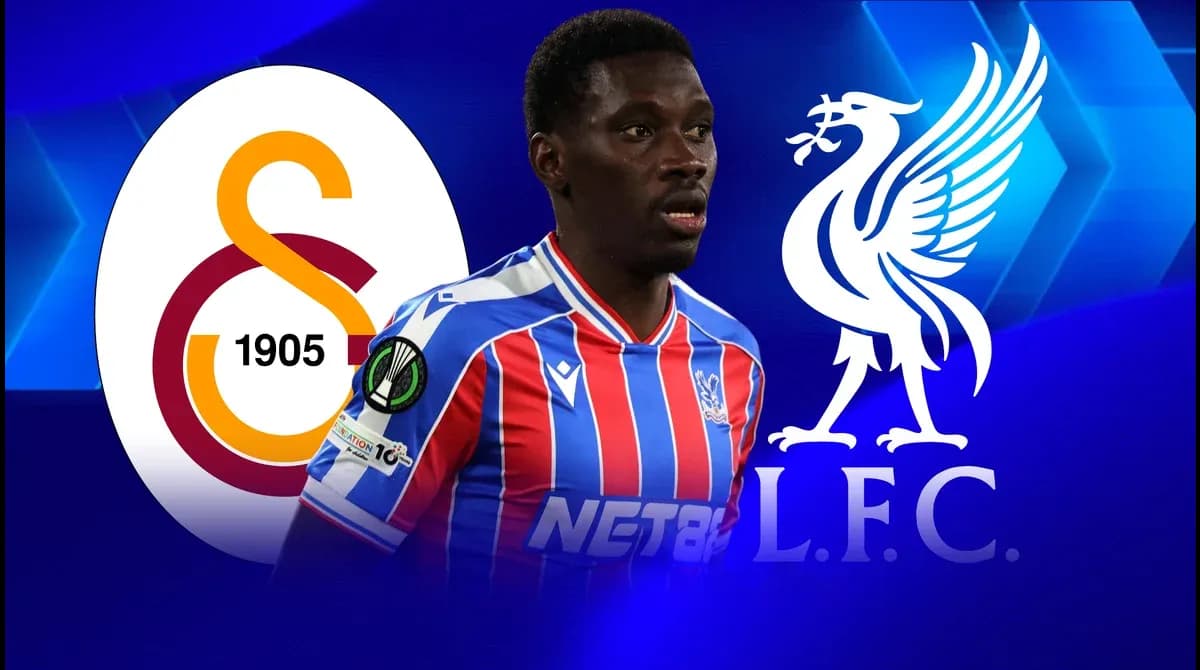 Jugador con camiseta de Crystal Palace y logotipos de equipos Jugador con camiseta de Crystal Palace y logotipos de equipos