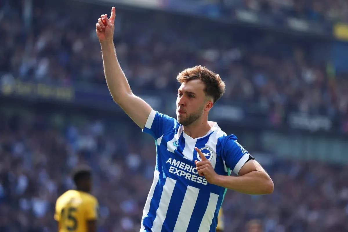 Jugador de Brighton celebrando un gol en el estadio Jugador de Brighton celebrando un gol en el estadio