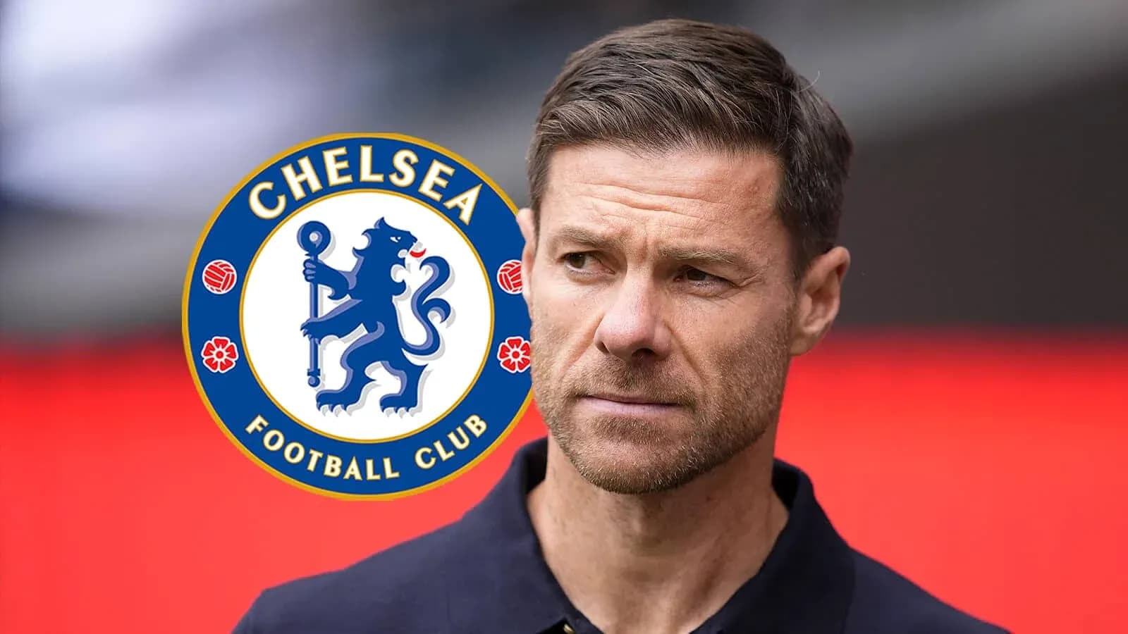 Entrenador de Chelsea frente al logo del club Entrenador de Chelsea frente al logo del club