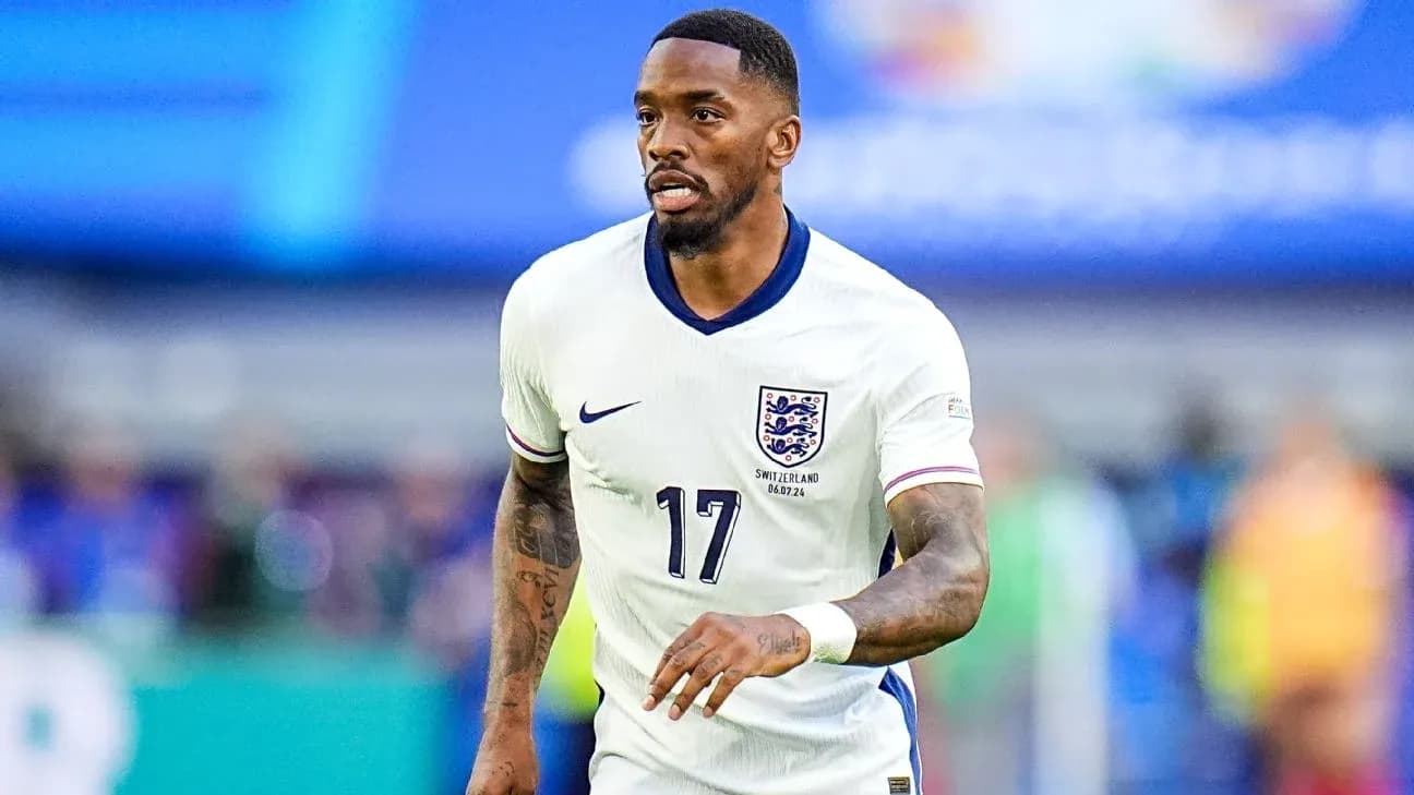 Jugador de Inglaterra corriendo durante el partido Jugador de Inglaterra corriendo durante el partido