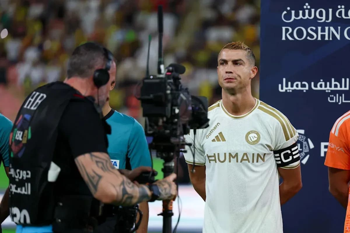 Cristiano Ronaldo en ceremonia previa al partido Cristiano Ronaldo en ceremonia previa al partido