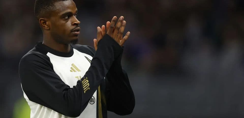 Juventus busca renovar el contrato del internacional francés Pierre Kalulu Juventus busca renovar el contrato del internacional francés Pierre Kalulu
